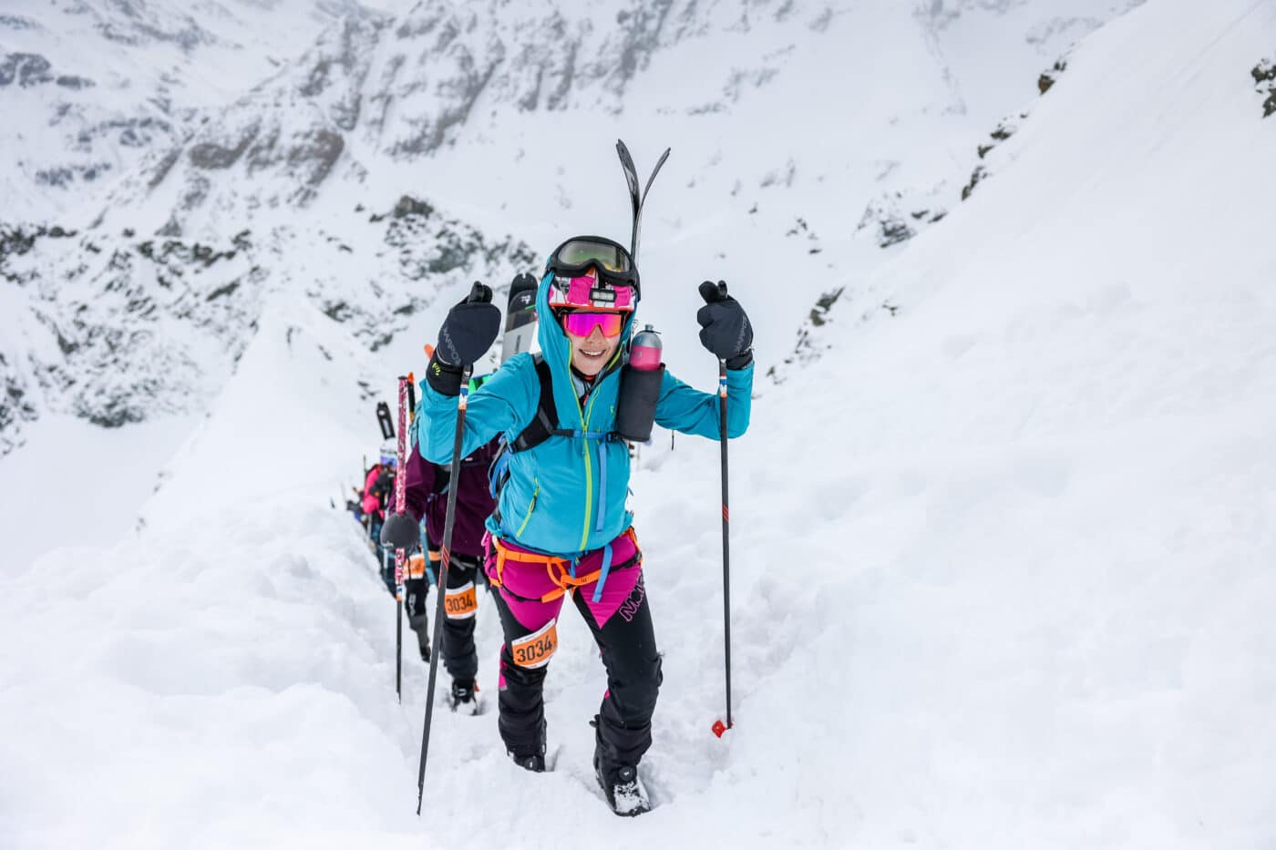 Beyond the Desk: Discovering our sport fans at Riverlake! 🎿